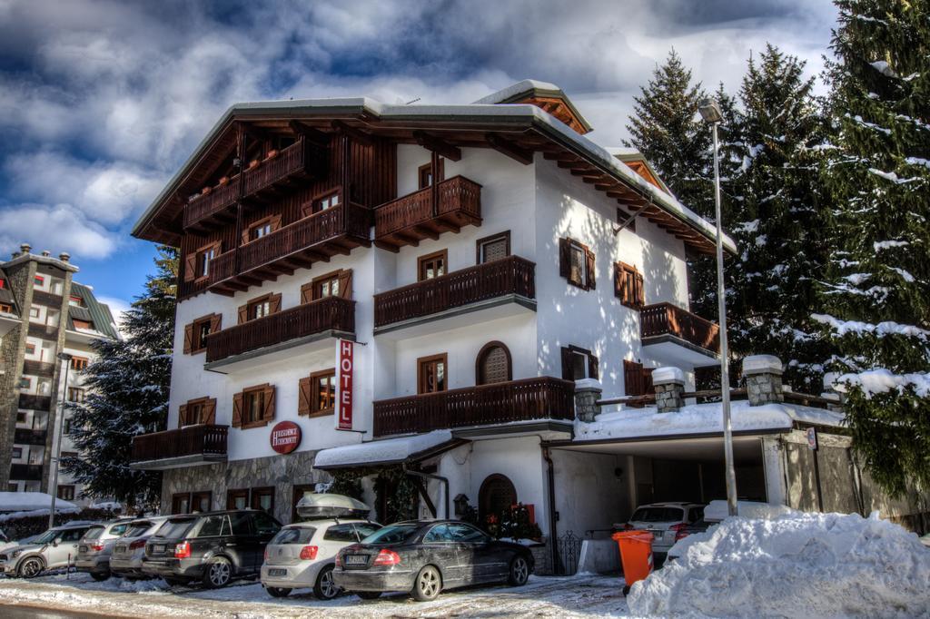 B&B Residence Checrouit Courmayeur Kültér fotó