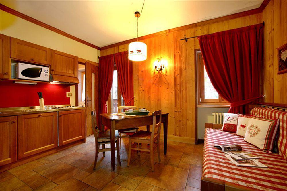 B&B Residence Checrouit Courmayeur Kültér fotó
