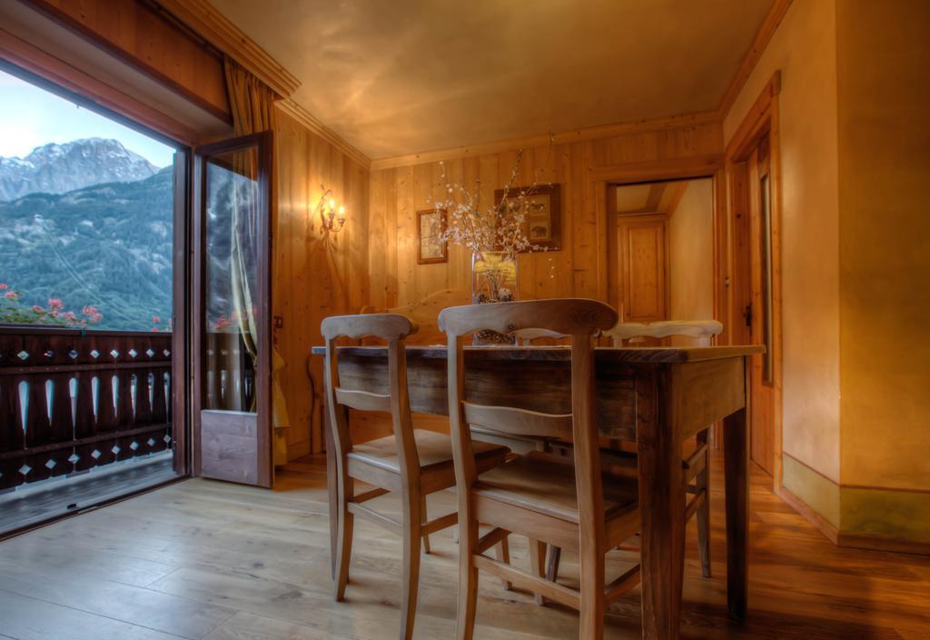 B&B Residence Checrouit Courmayeur Szoba fotó