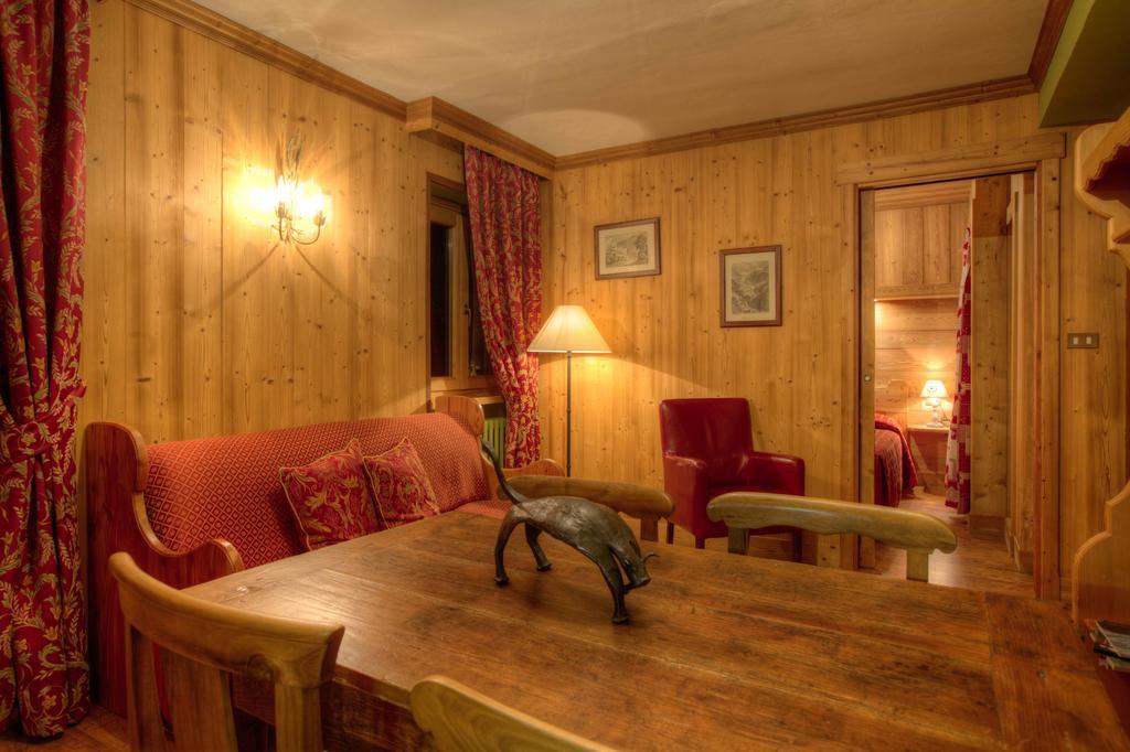 B&B Residence Checrouit Courmayeur Szoba fotó