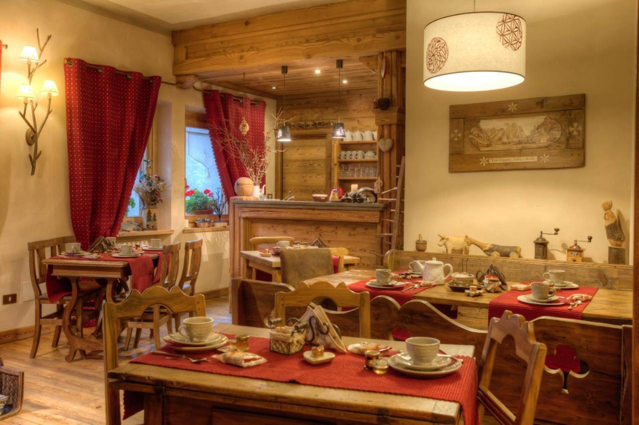 B&B Residence Checrouit Courmayeur Kültér fotó